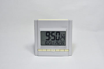 目覚まし時計　置き時計　電波時計　デジタル