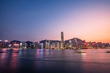Obraz premium Traveling in Hong Kong Victoria Harbor