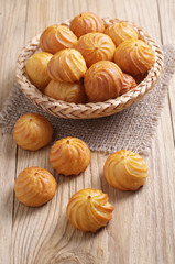 Small Choux Pastry Cakes