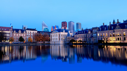 Naklejka premium Skyline Of The Hague Den Haag with the buildings of the Binnenhof Palace, Mauritshuis Museum and modern office towers.