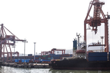 Container cargo ship and Gantry Cranes