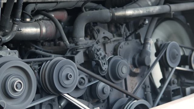 bus engine running and stopped