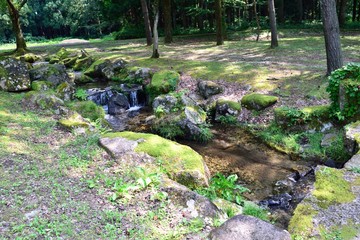 新潟県 湯沢中央公園小川