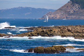 Fototapeta na wymiar Baiona e Isole Ciès (Galizia, Spagna)