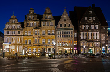 Naklejka premium Bremen, Marktplatz am Abend