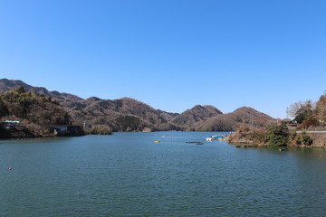 Obraz premium 相模湖（神奈川県相模原市）