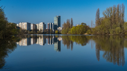 Fototapeta premium Offenbach-Skyline am Tag