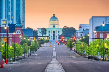 Sierkussen Montgomery, Alabama, USA with the State Capitol at dawn. © SeanPavonePhoto