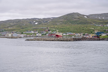Fototapeta na wymiar small harbor on Barents sea, Batsfjord, Norway