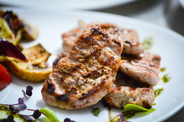 grilled meat & vegetables with fresh ingredients