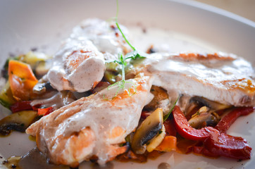 grilled meat & vegetables with fresh ingredients