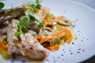 grilled meat & vegetables with fresh ingredients