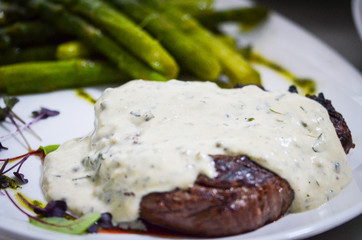 grilled beef with gorgonzola sauce & fresh asparagus