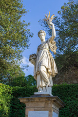 Fototapeta na wymiar Statua dell'Abbondanza - Giardino di Boboli (FI)