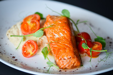 fresh grilled salmon with lime sauce