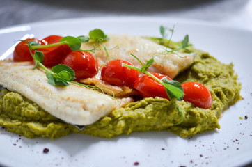 grilled fish with green peas puree
