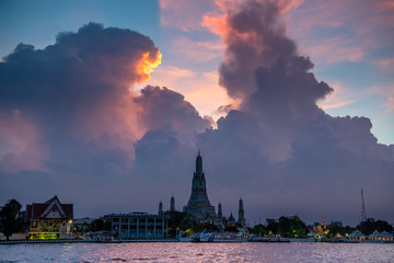 Twilight view of Wat Arun Ratchawararam temple. Along the Chao Phraya River - 297883430