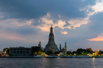 Twilight view of Wat Arun Ratchawararam temple. Along the Chao Phraya River - 297884421