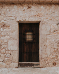 Fototapeta na wymiar Gateway to an old farmhouse in a Spanish village