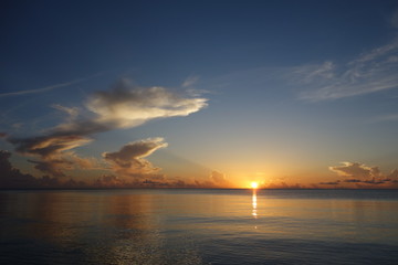 Sonnenuntergang im Pazifik japan Ishigaki 