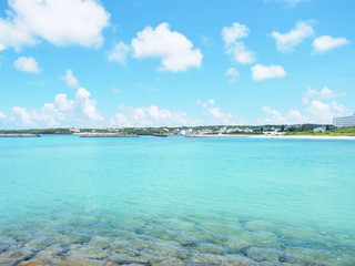 与論島の青くて美しい海