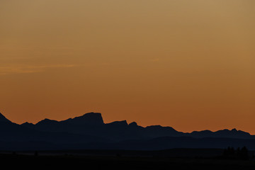 Fototapeta na wymiar Mountains Sunset