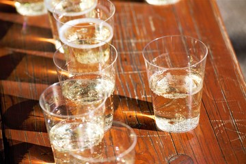 Glas