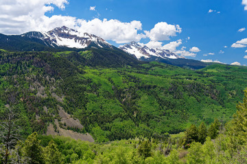 Fototapeta na wymiar Mountain ranges near Telluride, Colorado