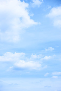 Pastel blue sky with light clouds © Roman Sigaev