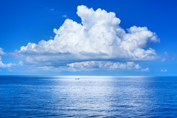 White cumulus clouds in blue sky over sea landscape, big cloud above ocean water panorama, horizon, beautiful tropical sunny summer day seascape panoramic view, cloudy weather, cloudscape, copy space - Powered by Adobe