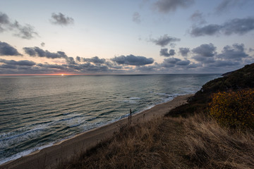 Obraz premium Beautiful cloudscape over the sea, sunrise