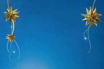 Noël ou Nouvelle année arrière plan, avec étoiles dorées