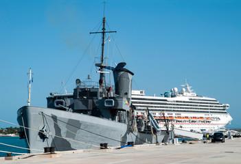 Key West Town Military and Cruise Ships