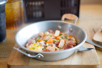 Hot pan eggs recipe - Breakfast Thai style