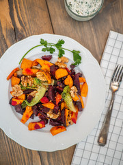 Super food dish - Oven vegetables with walnuts