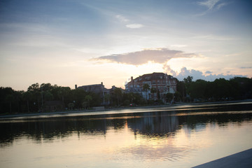 Naklejka premium sunset over lake