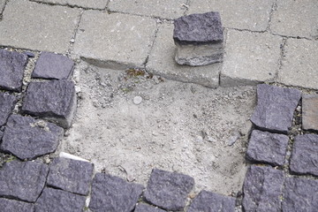repair of the road from pavers, replacement of stones in the road, construction. durable coating....