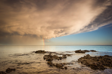 meditación delante del mar