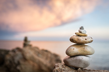 meditación delante del mar