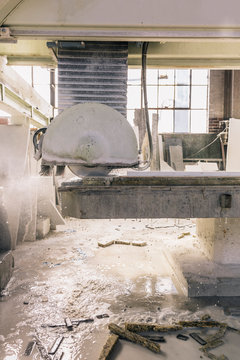 Blade Cutting Stone in Factory