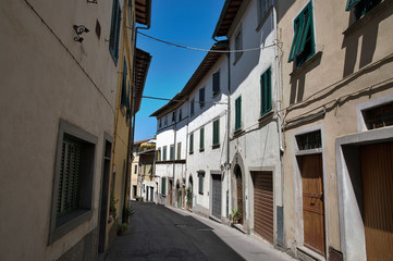 Fototapeta na wymiar Montopoli in Val d'Arno narrow street architecture. Tuscany, Italy. HDR.