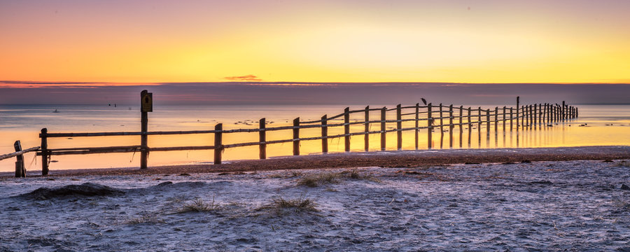 am meer - Powered by Adobe