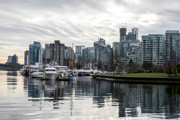 Fototapeta na wymiar Vancouver Harbor 3