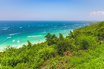 Foto op Plexiglas View of the Gulf of Thailand from a hill on the island of Koh Larn Thailand. © Дмитрий Горелкин