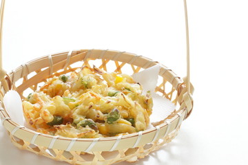 Japanese food, edamame and vegetable tempura