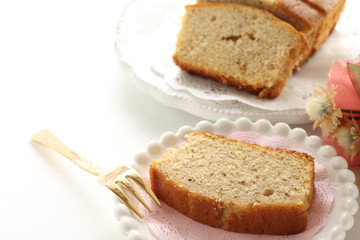 asian food,chinese food,thai food, vietnamese food,chicken,meat,chicken wing,wooden bowl,,noodles,glass noodles,nobody,indoor,still life,white background,background,copy space,