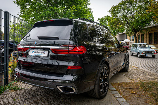Full-size luxury SUV BMW X7 xDrive40i  on May 01, 2019 in Berlin, Germany. Rear view.