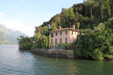 Fototapeta na wymiar Italie lac de Côme
