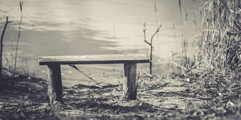 пруд,речка,река,небо,озеро, лавочка,лавочка у пруда 