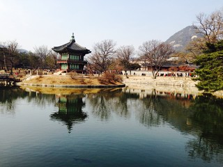 Fototapeta na wymiar Reflection of Korean Traditional Building on Pond in Gyeongju